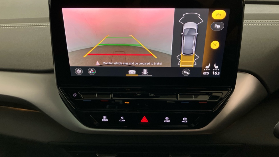 Volkswagen ID.4 150kW Family Pro Perform 77kWh 5dr Auto [135kW Ch] Electric Estate - Image 21