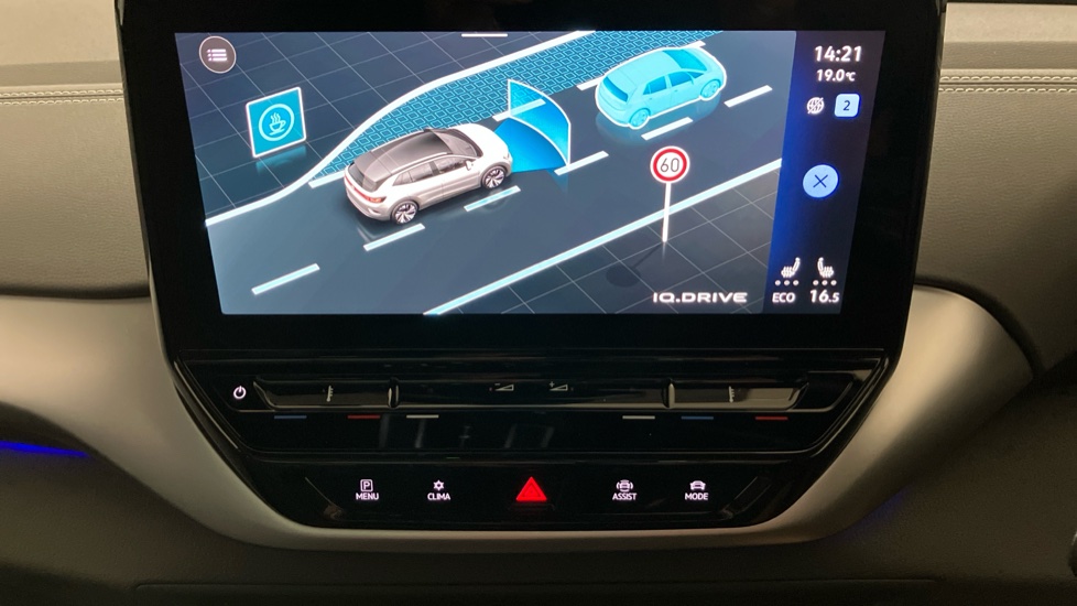Volkswagen ID.4 150kW Family Pro Perform 77kWh 5dr Auto [135kW Ch] Electric Estate - Image 34