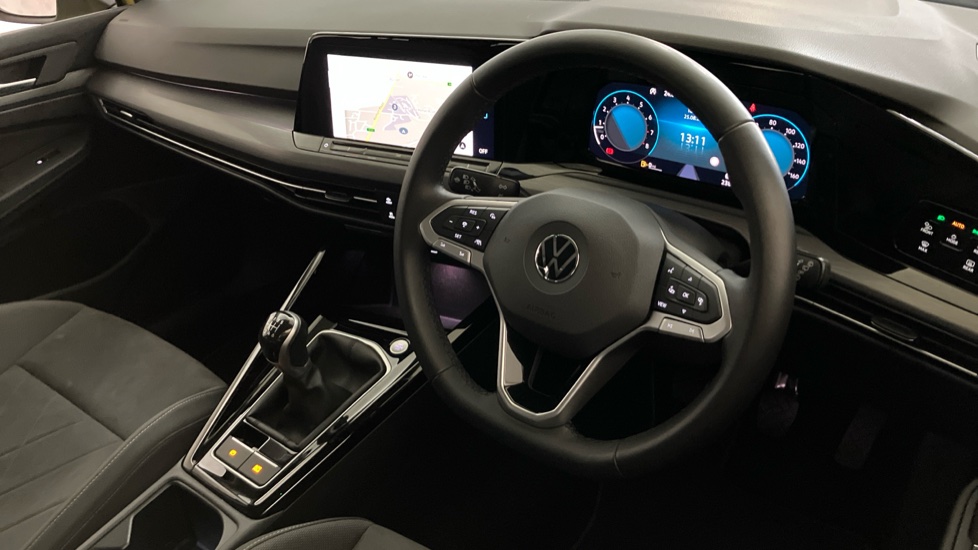 Volkswagen Golf 1.5 TSI 150 Style 5dr Petrol Hatchback - Image 6