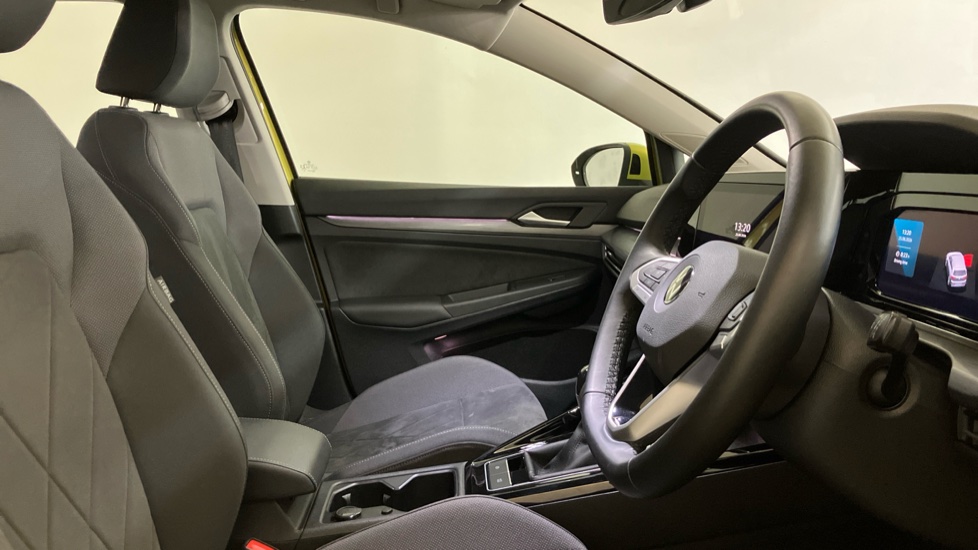 Volkswagen Golf 1.5 TSI 150 Style 5dr Petrol Hatchback - Image 15