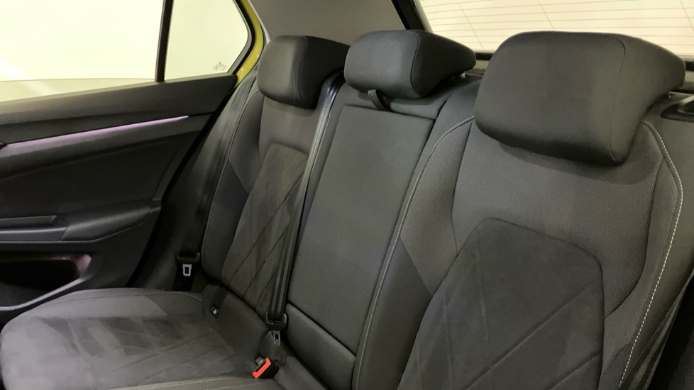 Volkswagen Golf 1.5 TSI 150 Style 5dr Petrol Hatchback - Image 16