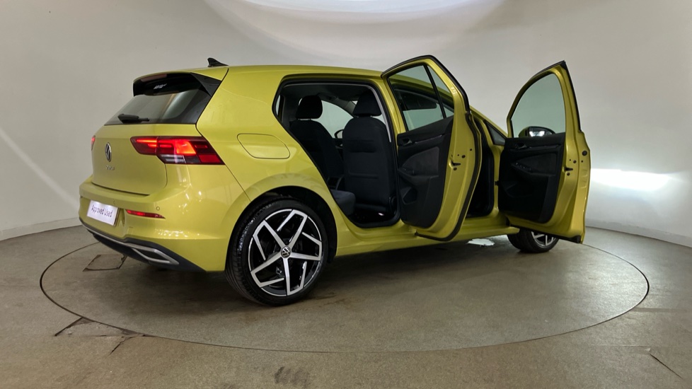 Volkswagen Golf 1.5 TSI 150 Style 5dr Petrol Hatchback - Image 43