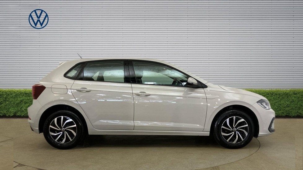 Volkswagen Polo 1.0 TSI Life 5dr Petrol Hatchback - Image 4