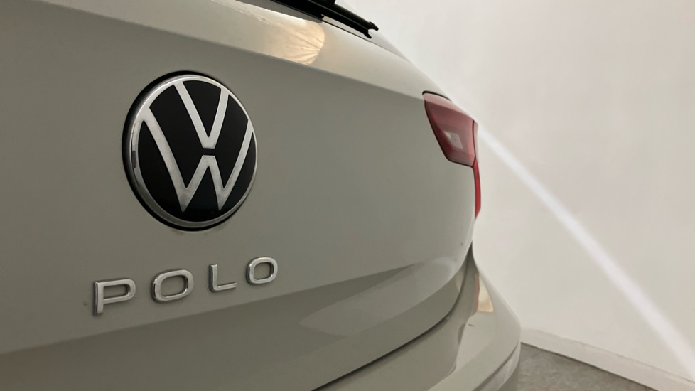 Volkswagen Polo 1.0 TSI Life 5dr Petrol Hatchback - Image 23