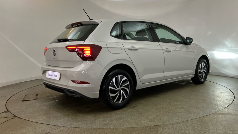 Volkswagen Polo 1.0 TSI Life 5dr Petrol Hatchback - Image 29
