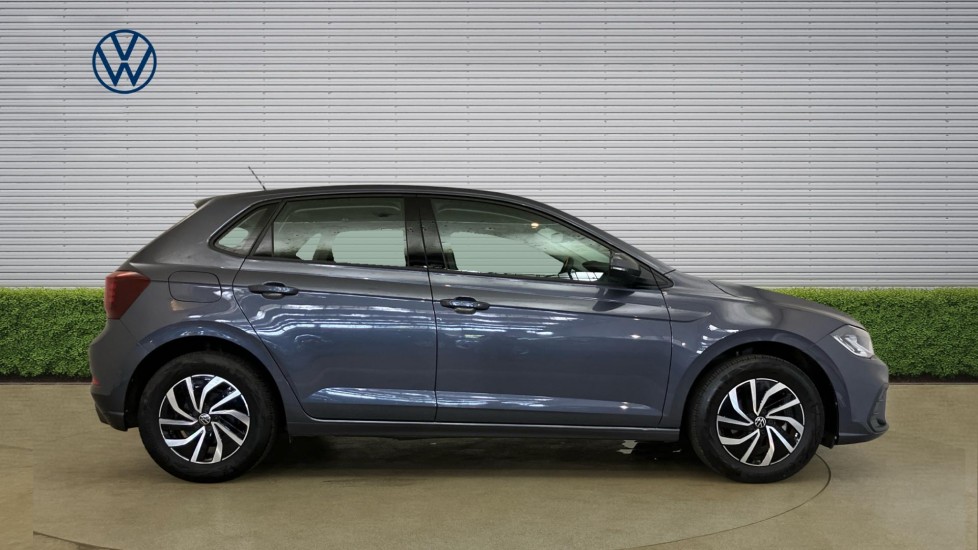Volkswagen Polo 1.0 TSI Life 5dr DSG Petrol Hatchback - Image 4