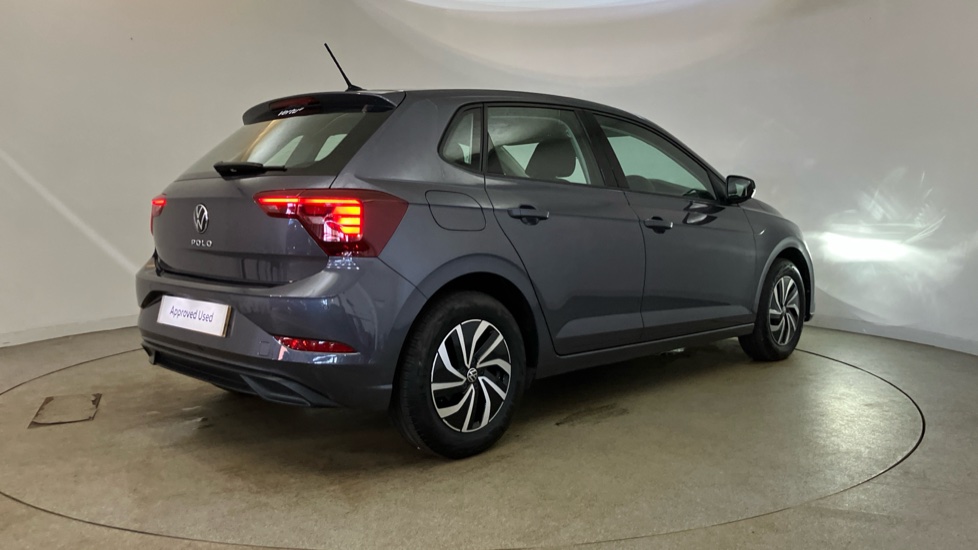 Volkswagen Polo 1.0 TSI Life 5dr DSG Petrol Hatchback - Image 31