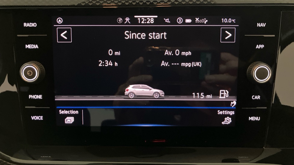 Volkswagen Polo 1.0 TSI Life 5dr Petrol Hatchback - Image 28