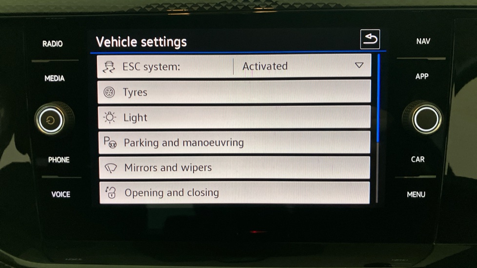 Volkswagen Polo 1.0 TSI Life 5dr Petrol Hatchback - Image 30