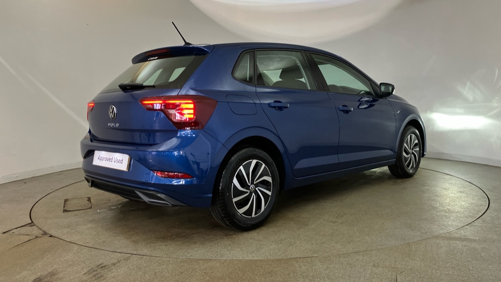 Volkswagen Polo 1.0 TSI Life 5dr Petrol Hatchback - Image 37