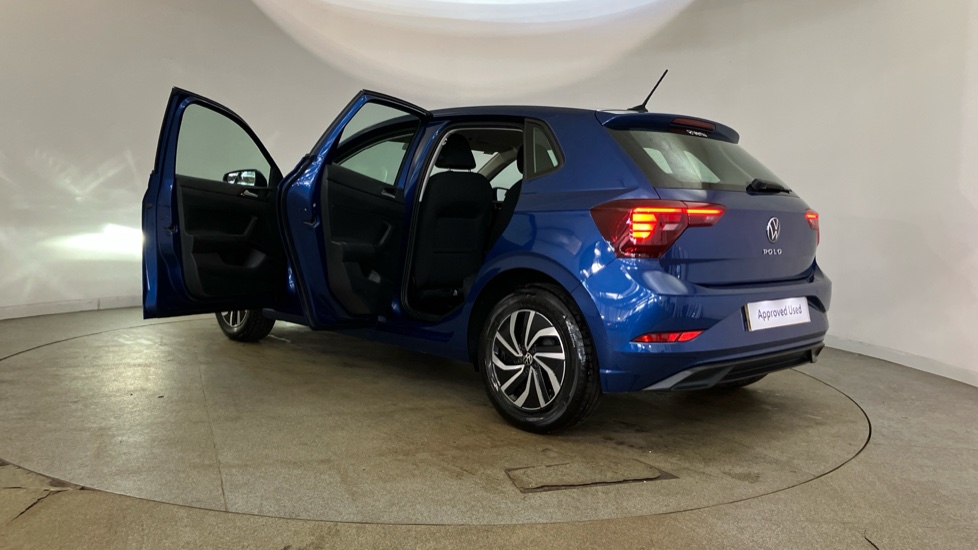Volkswagen Polo 1.0 TSI Life 5dr Petrol Hatchback - Image 42