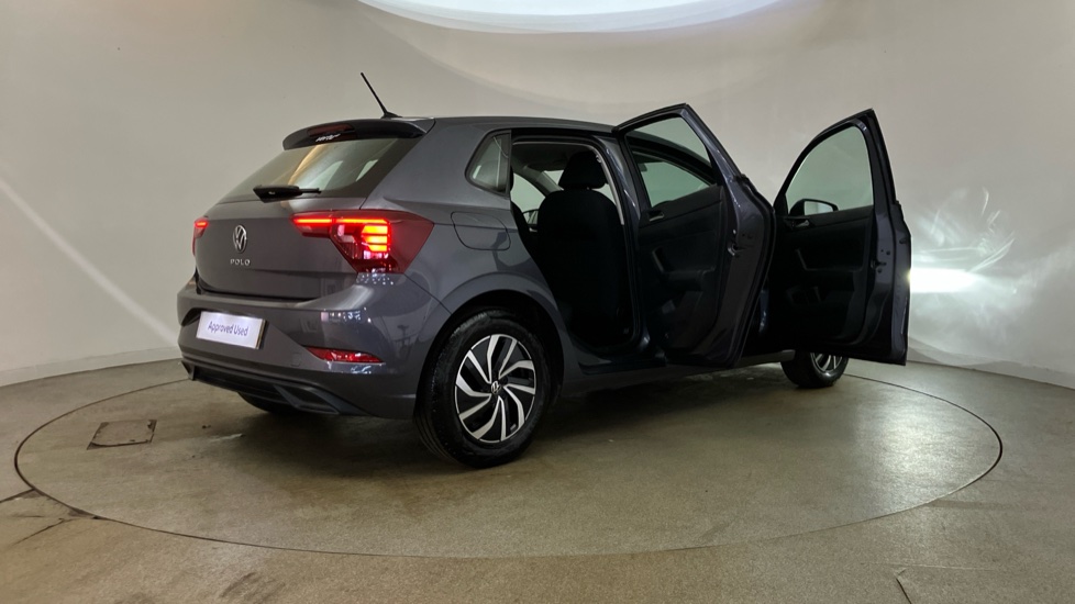 Volkswagen Polo 1.0 TSI Life 5dr Petrol Hatchback - Image 45