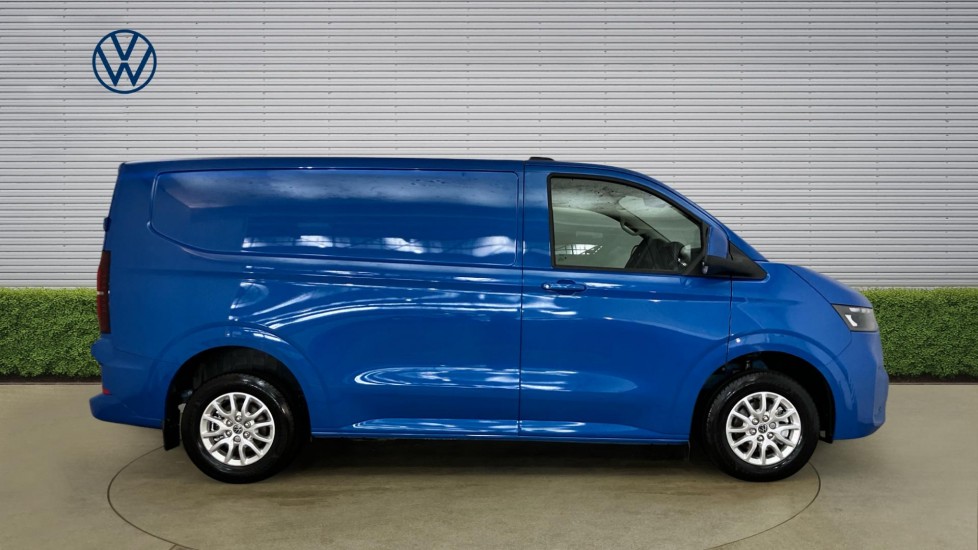 Volkswagen Transporter T28 Swb Diesel 2.0 TDI 110 Commerce Pro Van [5 Plus] - Image 4