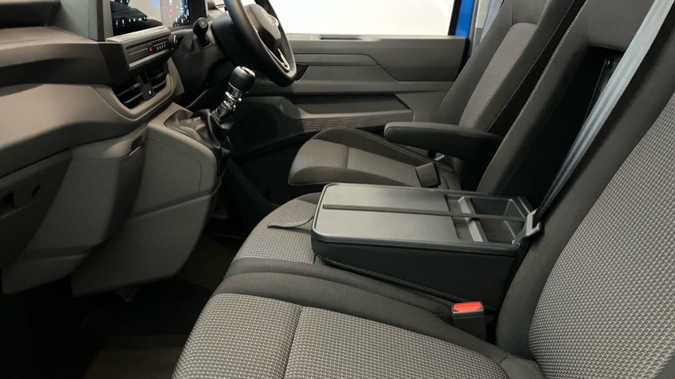 Volkswagen Transporter T28 Swb Diesel 2.0 TDI 110 Commerce Pro Van [5 Plus] - Image 24