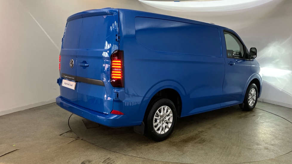 Volkswagen Transporter T28 Swb Diesel 2.0 TDI 110 Commerce Pro Van [5 Plus] - Image 44
