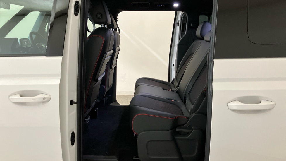 Volkswagen ID. Buzz 250kW GTX Pro 79kWh 5dr 4MOTION Auto Electric Estate - Image 24