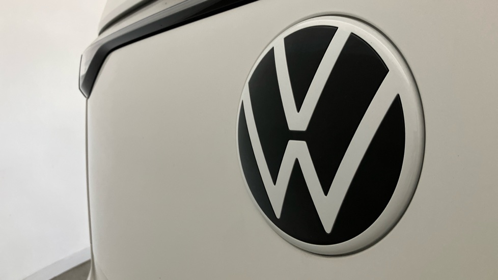 Volkswagen ID. Buzz 250kW GTX Pro 79kWh 5dr 4MOTION Auto Electric Estate - Image 26