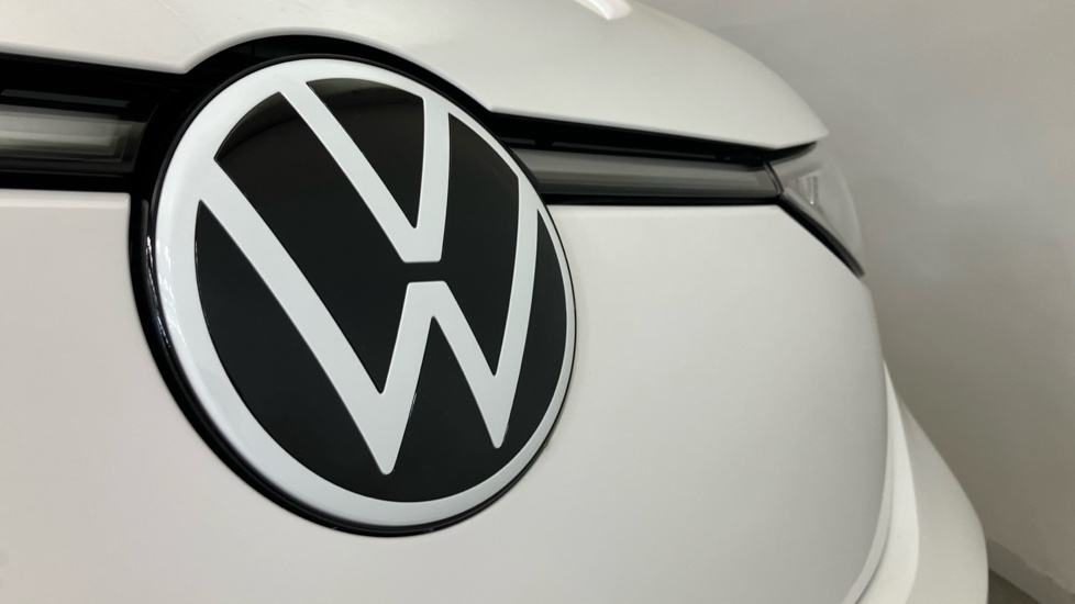 Volkswagen ID. Buzz 250kW GTX Pro 79kWh 5dr 4MOTION Auto Electric Estate - Image 39
