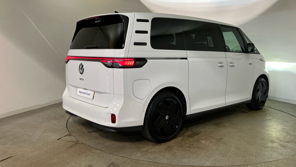 Volkswagen ID. Buzz 250kW GTX Pro 79kWh 5dr 4MOTION Auto Electric Estate - Image 42