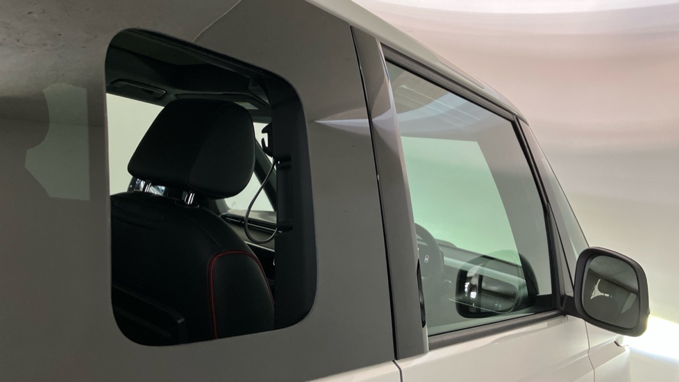 Volkswagen ID. Buzz 250kW GTX Pro 79kWh 5dr 4MOTION Auto Electric Estate - Image 45
