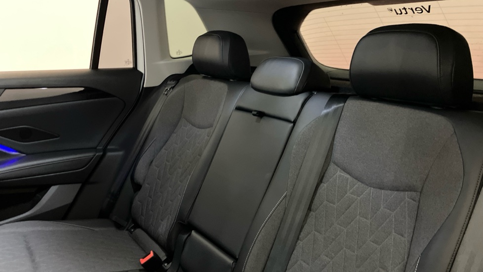 Volkswagen Tiguan 1.5 eTSI 150 Match 5dr DSG Petrol Estate - Image 16