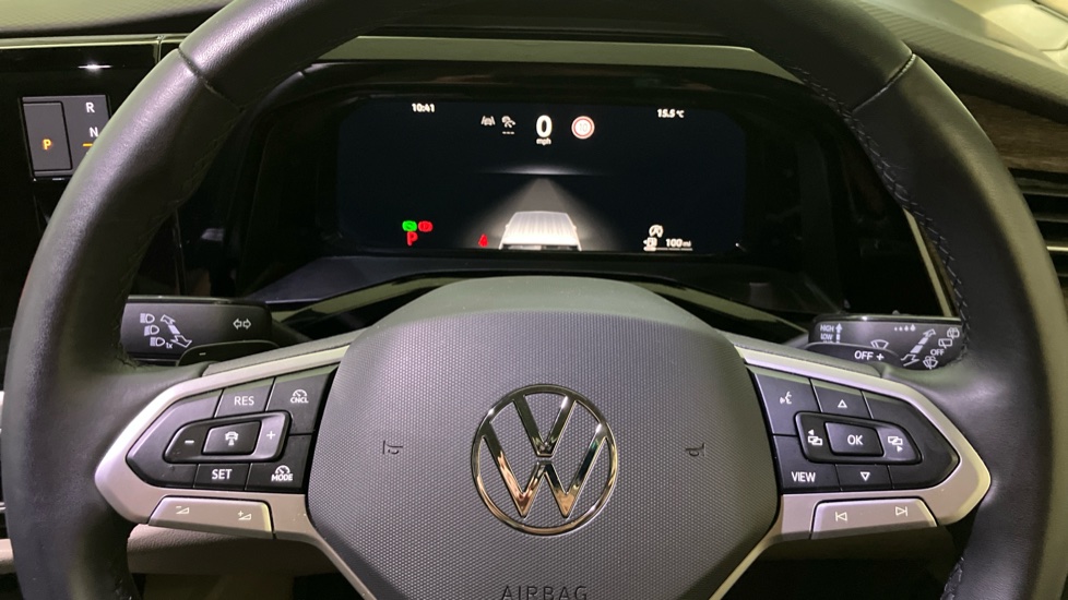 Volkswagen Multivan 2.0 TDI Style 5dr LWB DSG Diesel Estate - Image 10