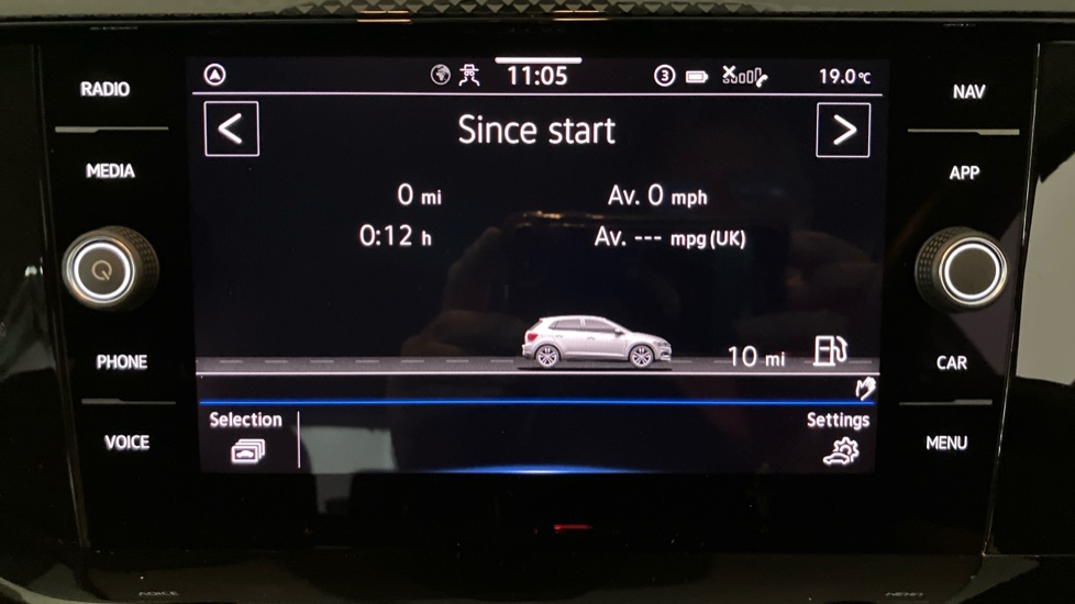Volkswagen Polo 1.0 Life 5dr Petrol Hatchback - Image 38