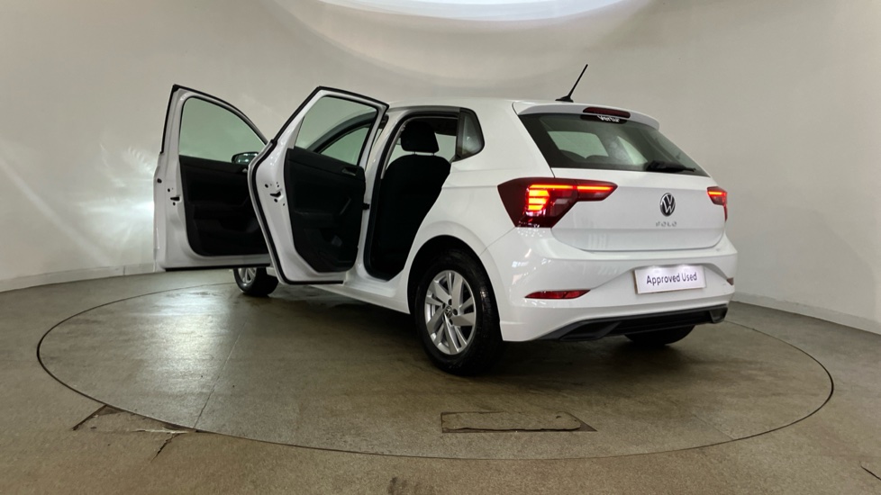 Volkswagen Polo 1.0 Life 5dr Petrol Hatchback - Image 43