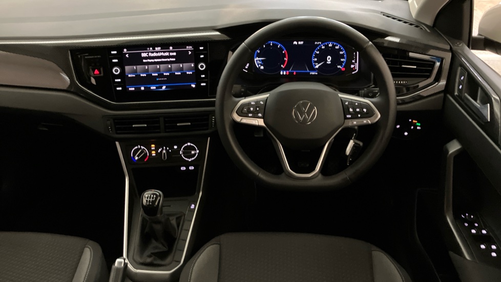 Volkswagen Polo 1.0 TSI Life 5dr Petrol Hatchback - Image 9