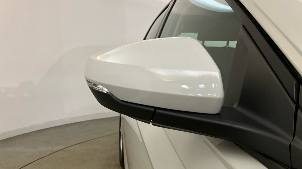 Volkswagen Polo 1.0 TSI Life 5dr Petrol Hatchback - Image 33