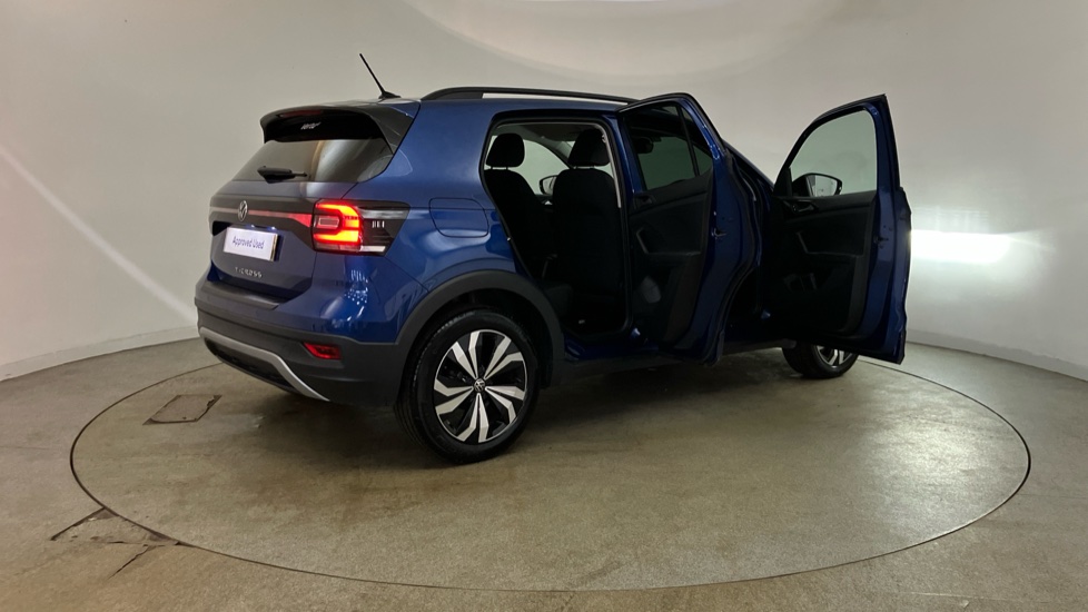 Volkswagen T-Cross 1.0 TSI 110 Black Edition 5dr Petrol Estate - Image 45