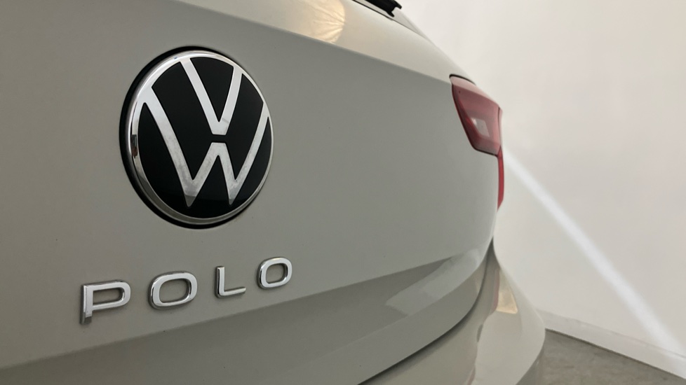 Volkswagen Polo 1.0 TSI Life 5dr Petrol Hatchback - Image 25