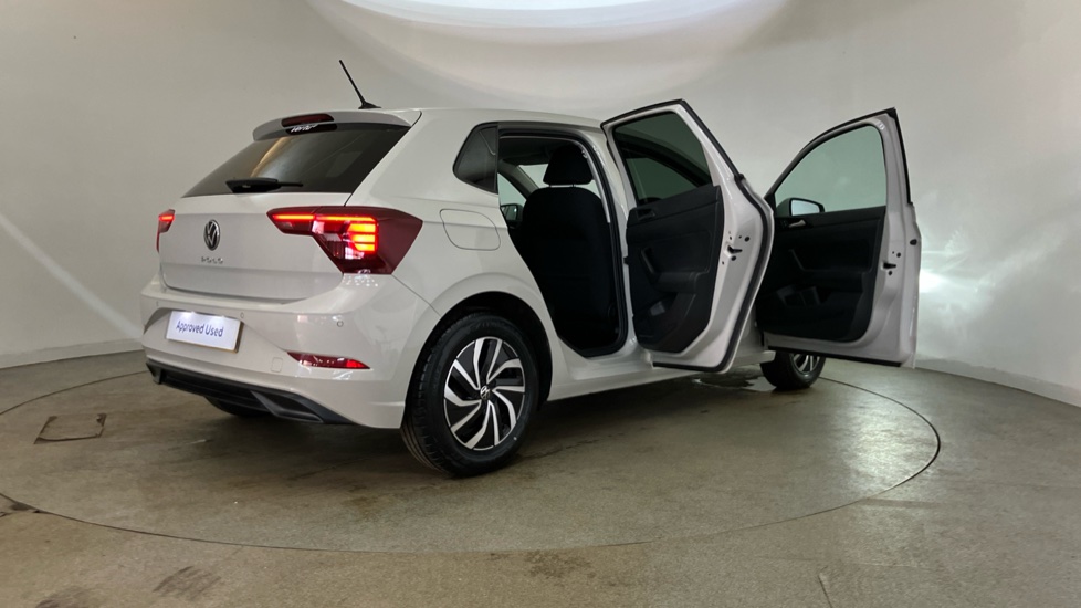 Volkswagen Polo 1.0 TSI Life 5dr Petrol Hatchback - Image 45