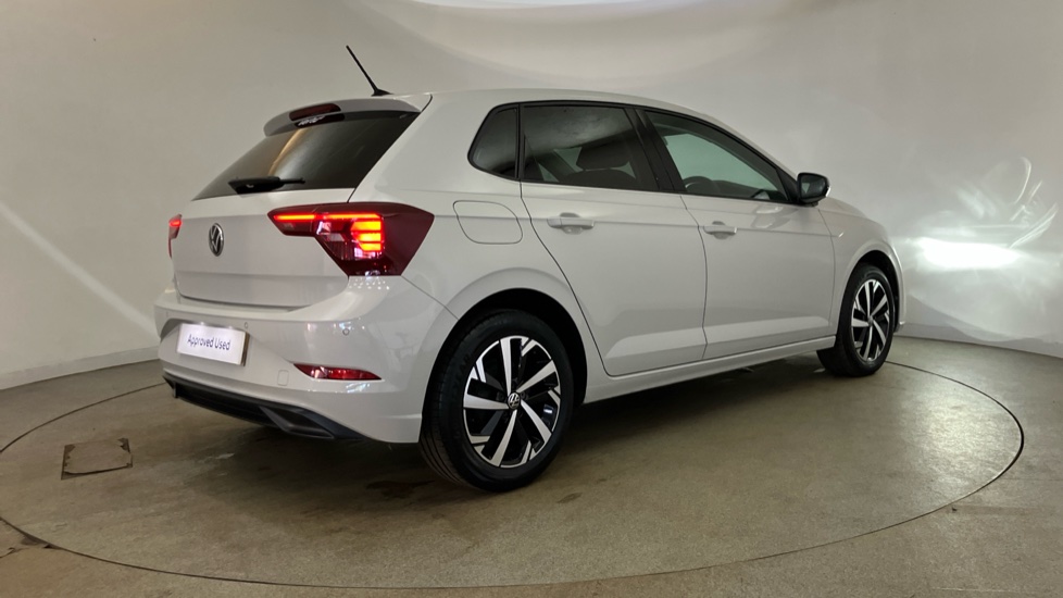 Volkswagen Polo 1.0 TSI Life 5dr Petrol Hatchback - Image 30
