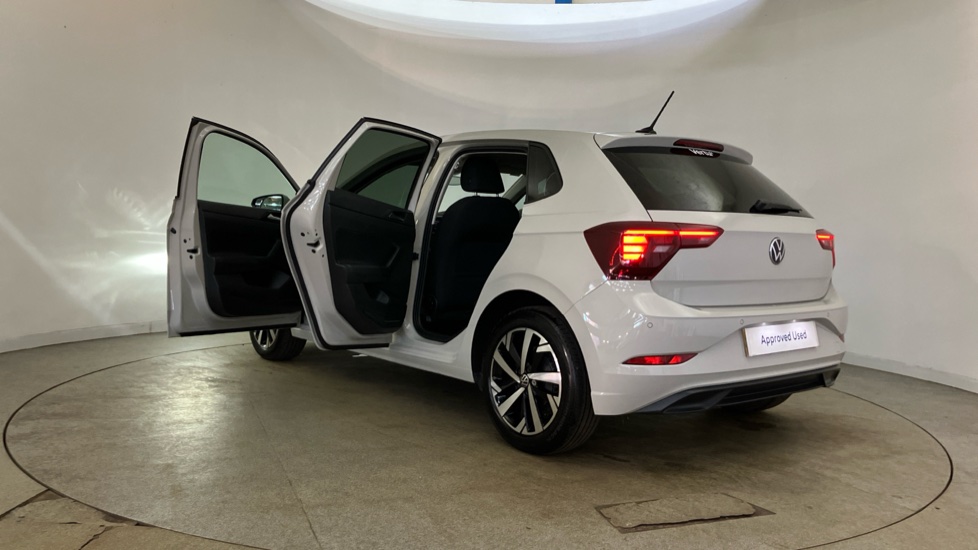 Volkswagen Polo 1.0 TSI Life 5dr Petrol Hatchback - Image 44