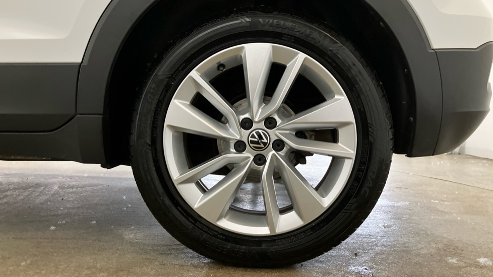 Volkswagen T-Cross 1.0 TSI 110 SE 5dr Petrol Estate - Image 5