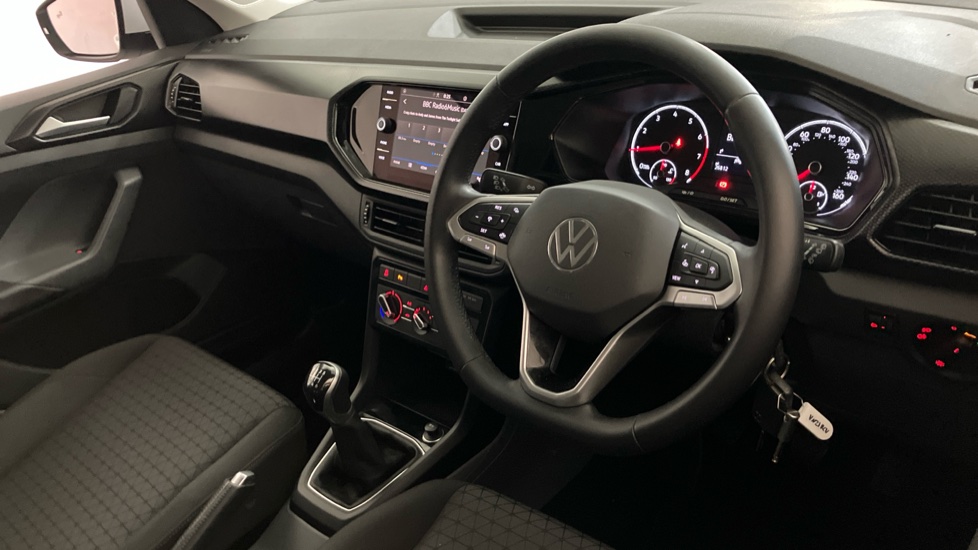 Volkswagen T-Cross 1.0 TSI 110 SE 5dr Petrol Estate - Image 6