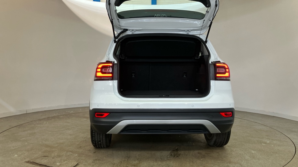 Volkswagen T-Cross 1.0 TSI 110 SE 5dr Petrol Estate - Image 44