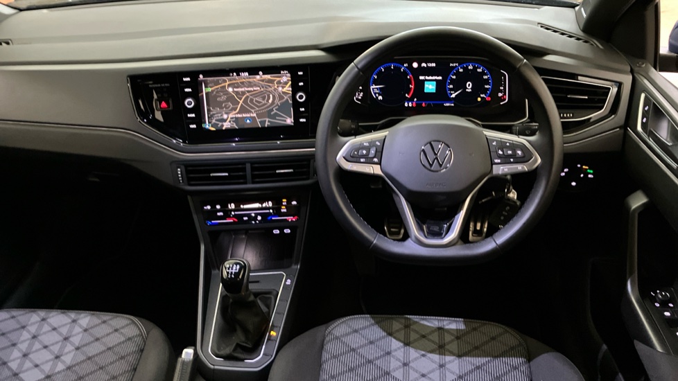 Volkswagen Polo 1.0 TSI R-Line 5dr Petrol Hatchback - Image 9