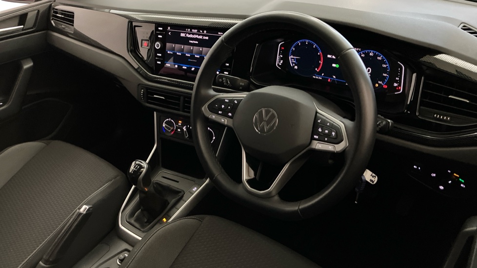 Volkswagen Polo 1.0 TSI Life 5dr Petrol Hatchback - Image 6