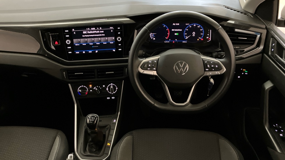 Volkswagen Polo 1.0 TSI Life 5dr Petrol Hatchback - Image 9