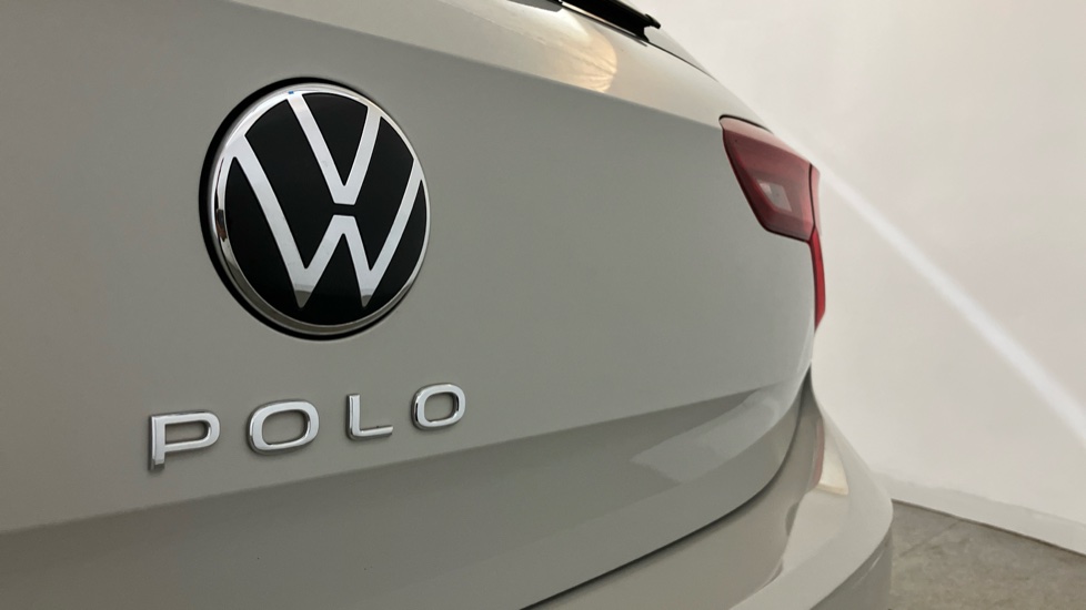 Volkswagen Polo 1.0 TSI Life 5dr Petrol Hatchback - Image 25