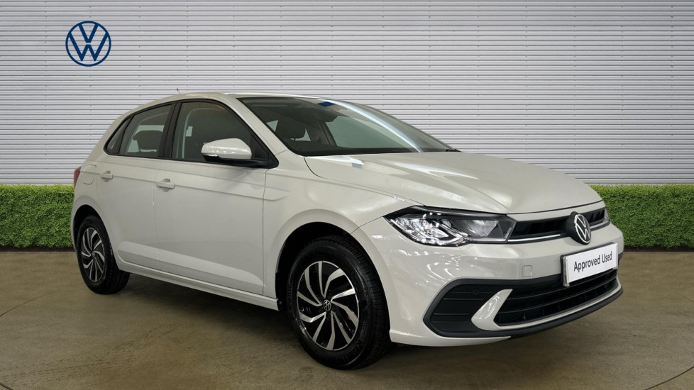 Volkswagen Polo 1.0 Life 5dr Petrol Hatchback - Image 1
