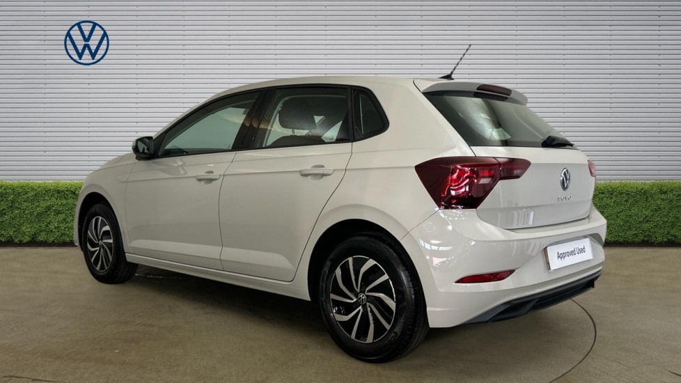 Volkswagen Polo 1.0 Life 5dr Petrol Hatchback - Image 3