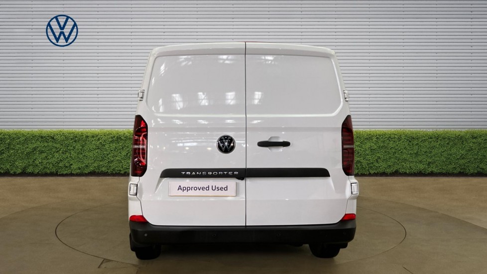 Volkswagen Transporter T28 Lwb Diesel 2.0 TDI 110 Commerce Plus Van [5 Plus] - Image 8