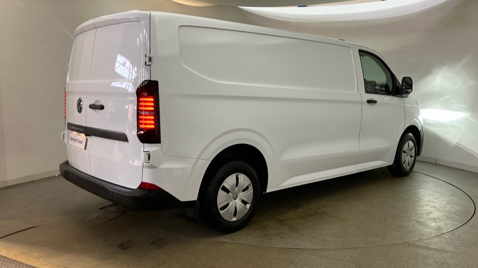 Volkswagen Transporter T28 Lwb Diesel 2.0 TDI 110 Commerce Plus Van [5 Plus] - Image 38