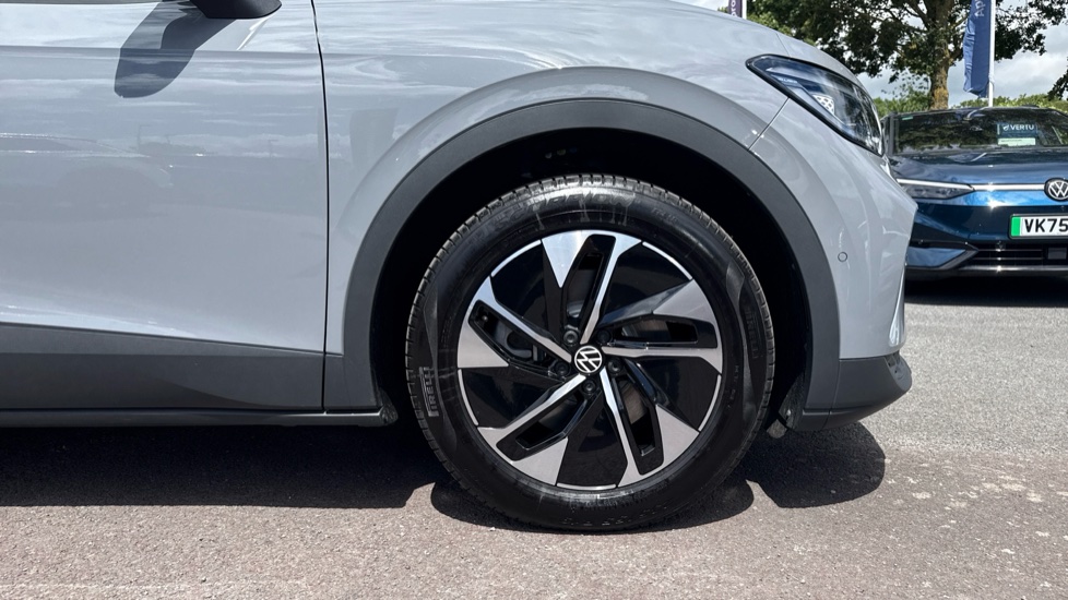 Volkswagen ID.4 210kW Match Pro 77kWh 5dr Auto Electric Estate - Image 5