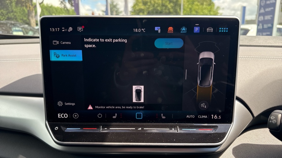 Volkswagen ID.4 210kW Match Pro 77kWh 5dr Auto Electric Estate - Image 22