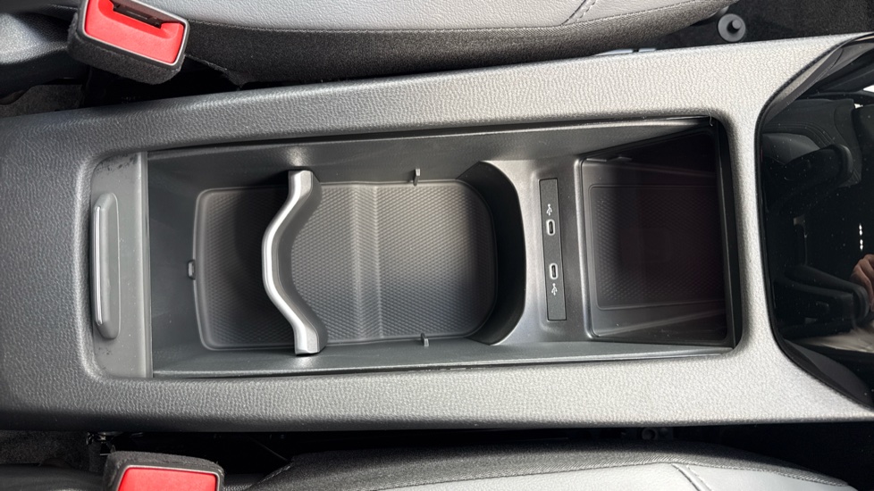Volkswagen ID.4 210kW Match Pro 77kWh 5dr Auto Electric Estate - Image 26