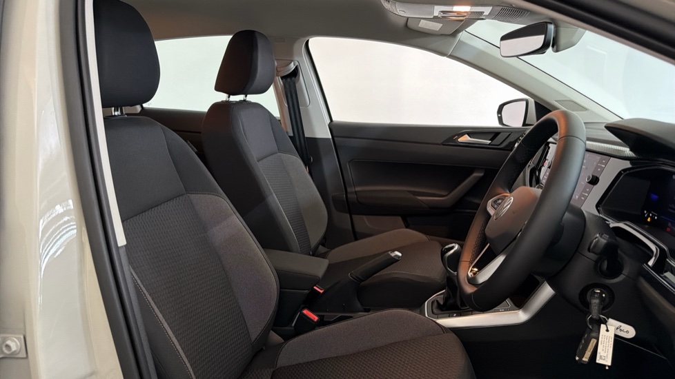 Volkswagen Polo 1.0 TSI Life 5dr Petrol Hatchback - Image 15
